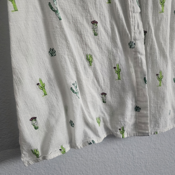 Modcloth 100% Cotton Cactus Print Short Sleeve Button-up Shirt XS X-Small White - Picture 5 of 5